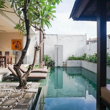 Queen Rose Villa & Spa Jimbaran Εξωτερικό φωτογραφία