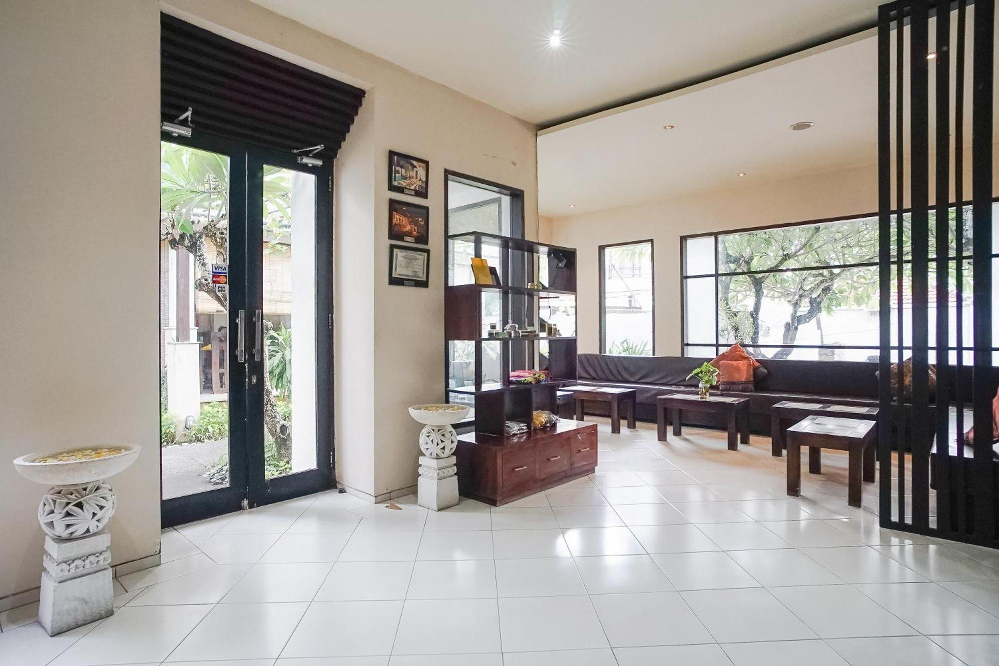 Queen Rose Villa & Spa Jimbaran Εξωτερικό φωτογραφία
